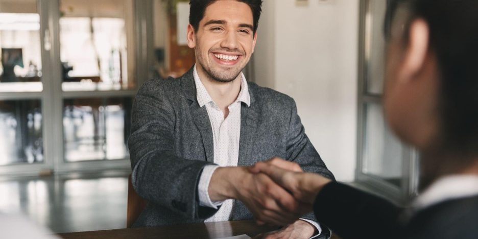 Top Benefits of Consumer Goods Recruiting Services for Fast-Growth Brands